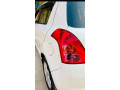 suzuki-swift-dlx-automatic-small-6