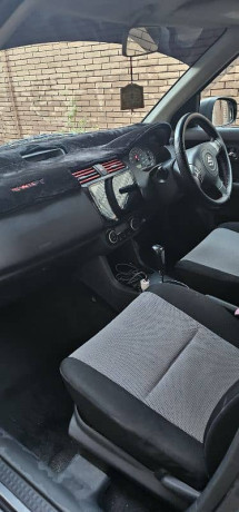 suzuki-swift-2006-big-6