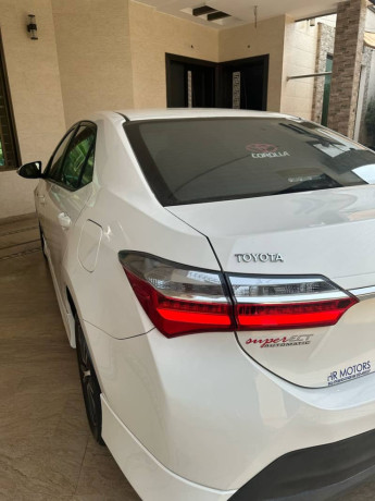 toyota-corolla-altis-16-vv-ti-mint-condition-big-3