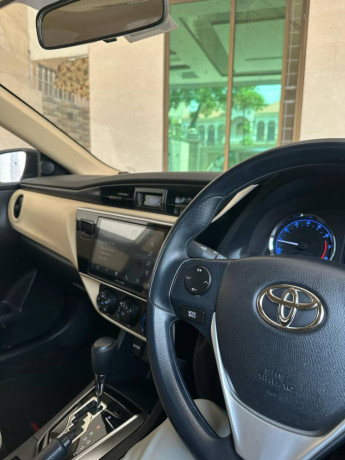 toyota-corolla-altis-16-vv-ti-mint-condition-big-15