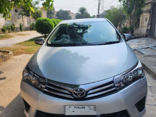 toyota-corolla-gli-2017