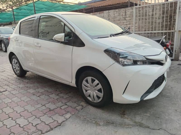 toyota-vitz-2015-model-2016-import-2016-registered-big-1