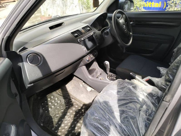 suzuki-swift-automatic-big-6
