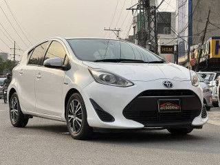 toyota-aqua-2017