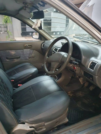 suzuki-cultus-vxr-2011-big-12