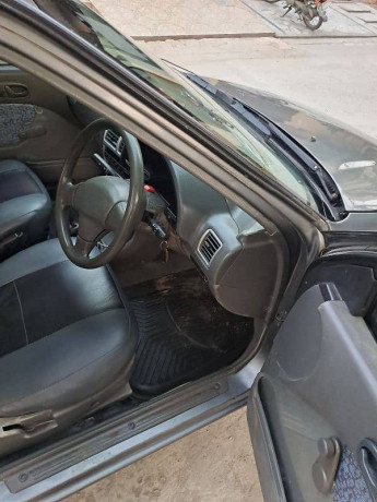 suzuki-cultus-vxr-2011-big-19