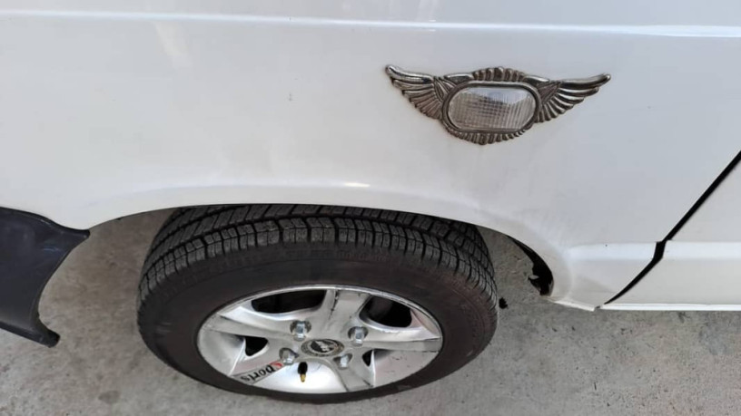 suzuki-mehran-vx-2011-big-10