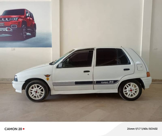 daihatsu-charade-1992-big-0