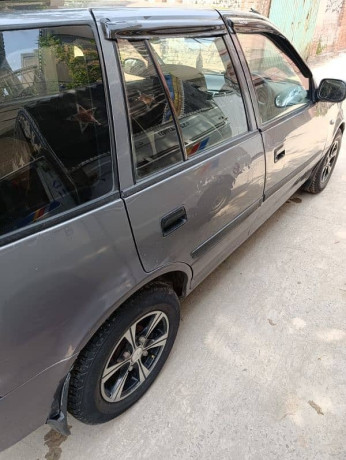 suzuki-cultus-vxr-2013-big-7