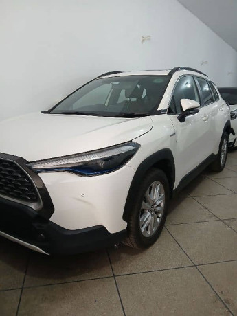 toyota-corolla-cross-hev-x-2024-big-1