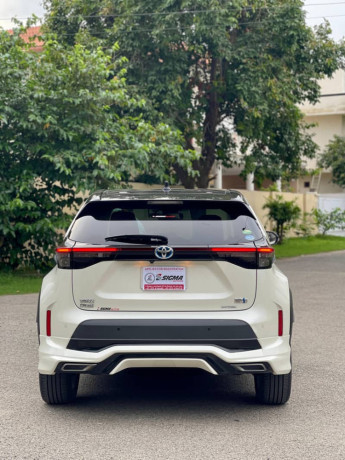 toyota-yaris-cross-z-202020222023-big-9