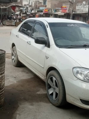 toyota-corolla-20-d-2005-big-2
