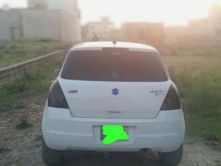 suzuki-swift-2011