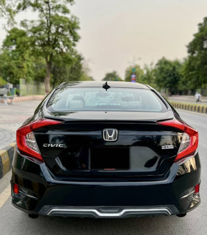 honda-civic-15-turbo-2016-big-4