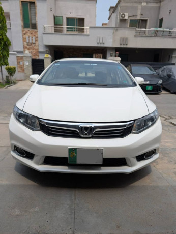 honda-civic-vti-prosmatec-18-i-vtec-big-8