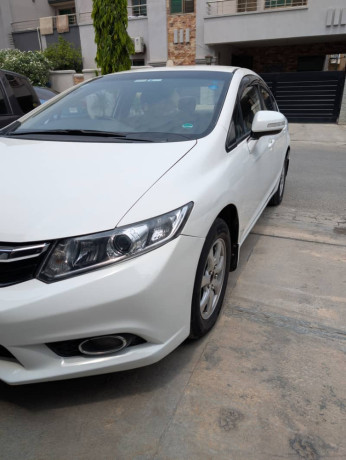 honda-civic-vti-prosmatec-18-i-vtec-big-10