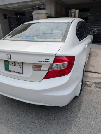 honda-civic-vti-prosmatec-18-i-vtec-big-1