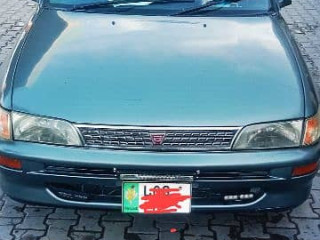toyota-corolla-xe-1993