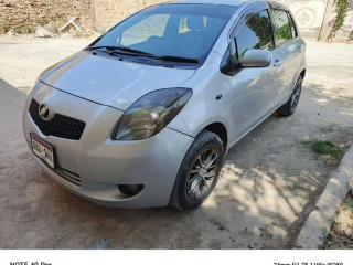 toyota-vitz-2007