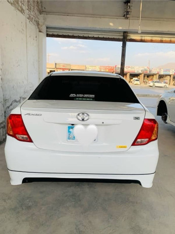 toyota-corolla-axio-2007-big-1