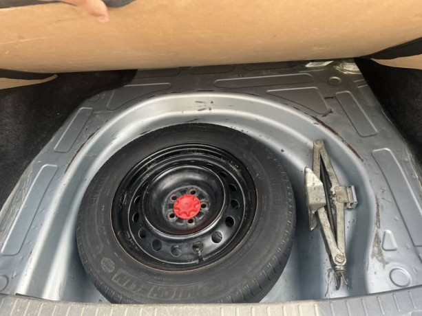 toyota-corolla-gli-13-2014-model-big-6