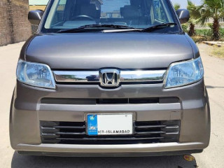 honda-zest-turbo-2007