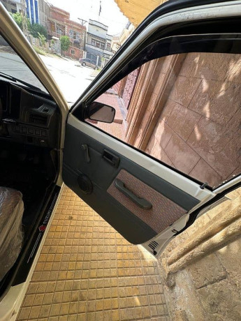 suzuki-mehran-vxr-2016-big-9