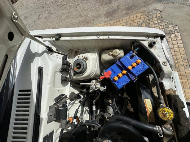 suzuki-mehran-vxr-2016-big-16
