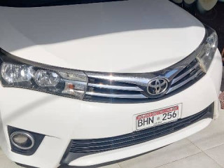 toyota-altis-grande-2017