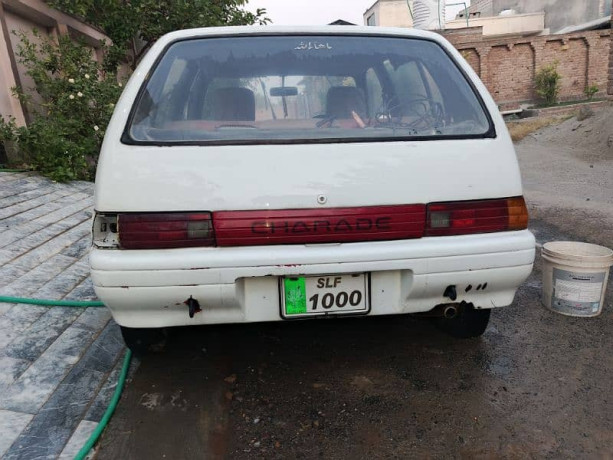 daihatsu-charade-1988-big-6