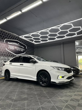 honda-city-aspire-15l-aspire-cvt-big-5