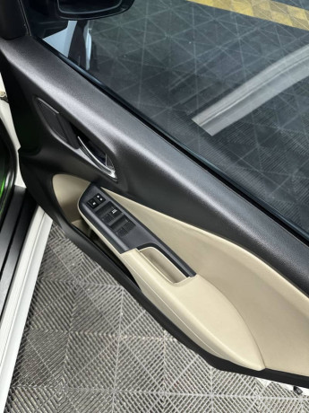 honda-city-aspire-15l-aspire-cvt-big-13