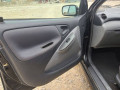 vitz-2002-1000cc-small-15