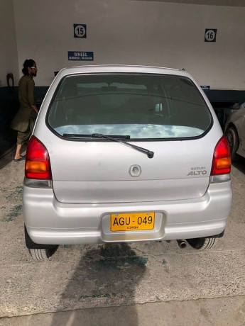 suzuki-alto-2004-big-1