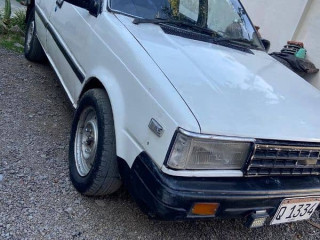 nissan-sunny-1985