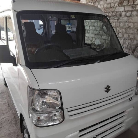 suzuki-every-2018-big-5