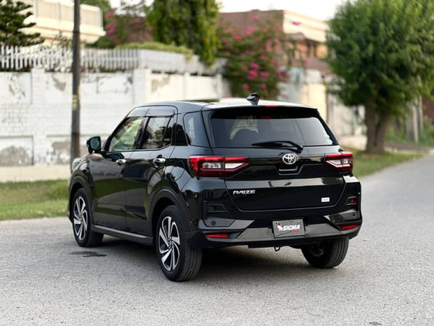 toyota-raize-z-package-20202025-big-2