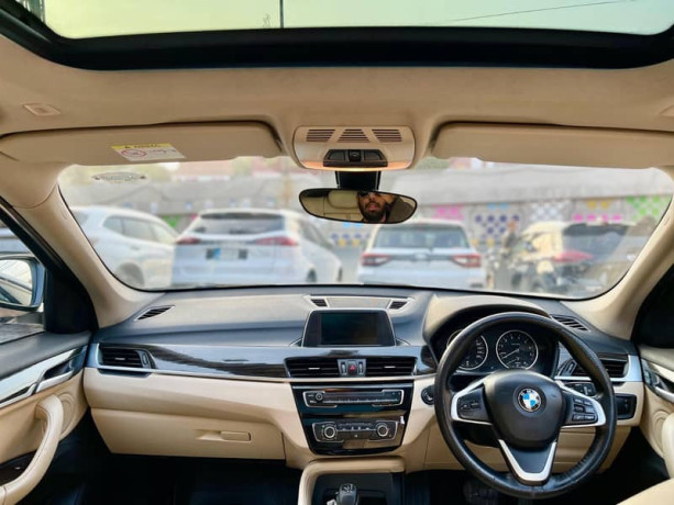 bmw-x1-s-drive-18i-top-of-the-line-variant-2017-big-3