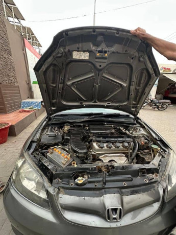 honda-civic-vti-2005-big-4