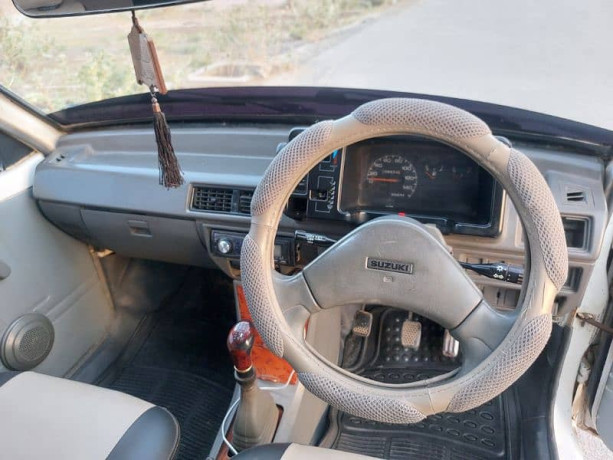 suzuki-mehran-vxr-2015-big-10