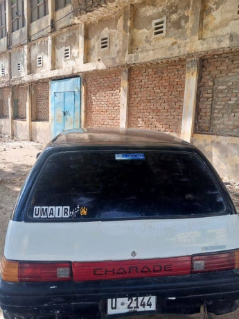 daihatsu-charade-1987-big-0