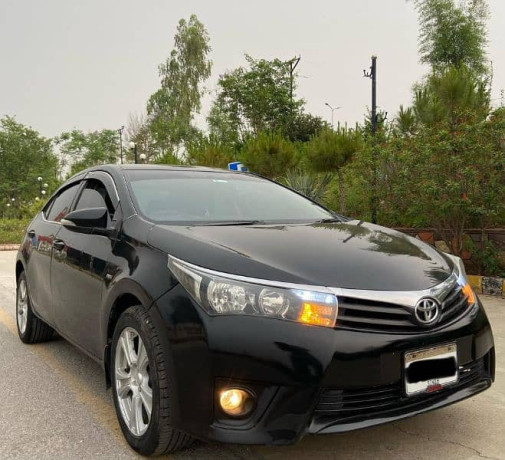 toyota-corolla-xli-vvti-2014-big-2