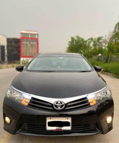 toyota-corolla-xli-vvti-2014-big-1
