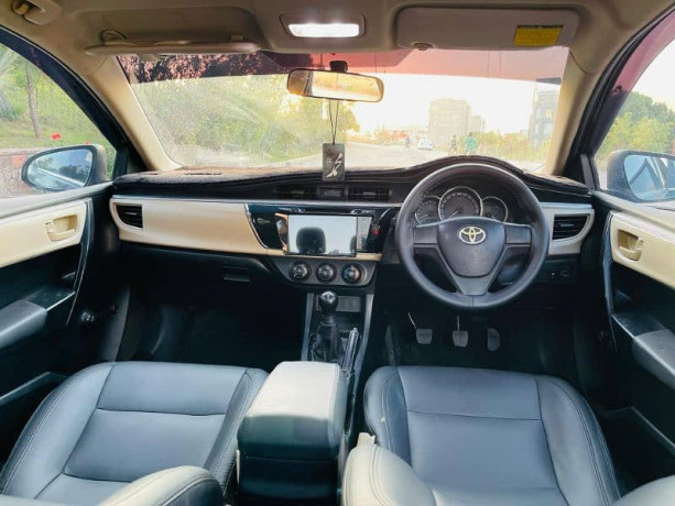 toyota-corolla-xli-vvti-2014-big-8