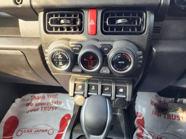 suzuki-jimny-turbo-2020-automatic-push-start-fresh-import-big-15