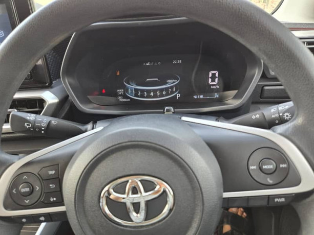 toyota-raize-z-2020-fresh-import-2025-big-17