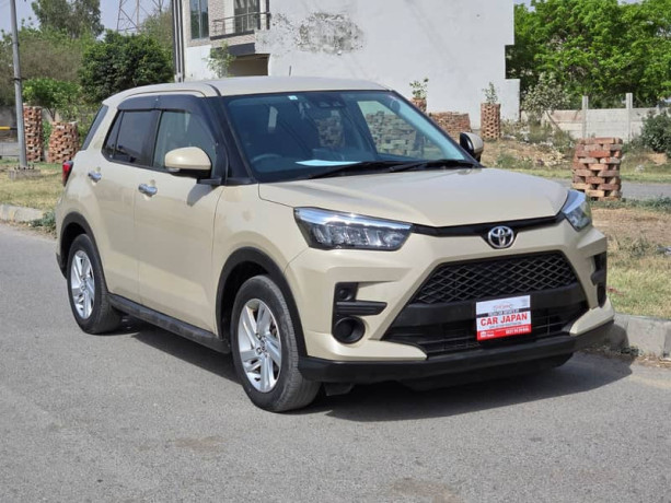 toyota-raize-z-2020-fresh-import-2025-big-10
