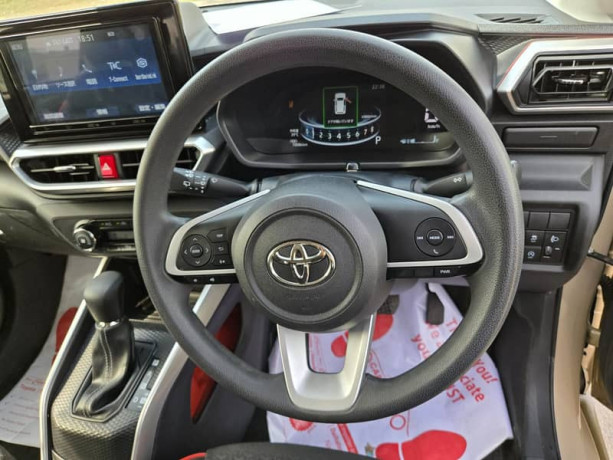 toyota-raize-z-2020-fresh-import-2025-big-16