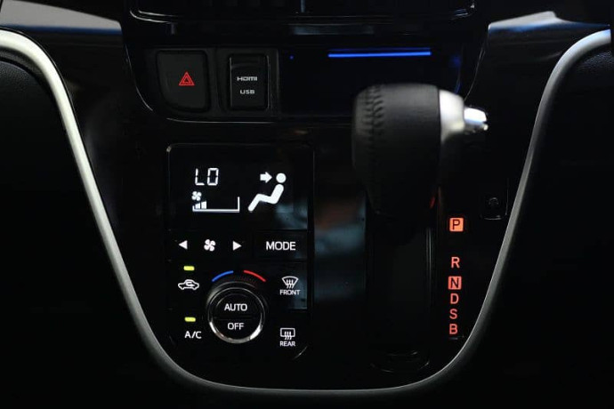 daihatsu-move-custome-rs-hyper-sa3-model-2022-big-6