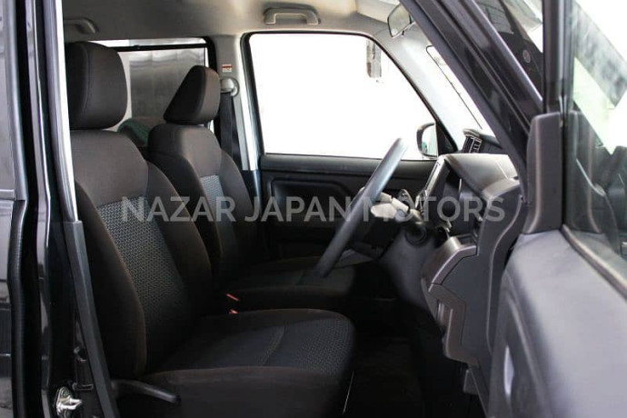 daihatsu-thor-x-model-2021-45-grade-auction-big-15